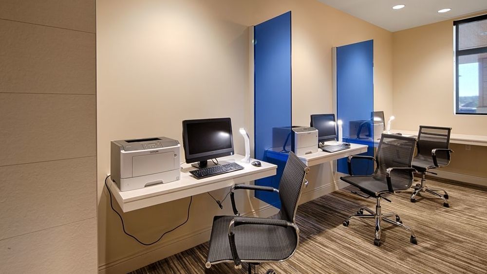 Best Western Plus Sawridge Suites Fort Mcmurray Einrichtungen foto