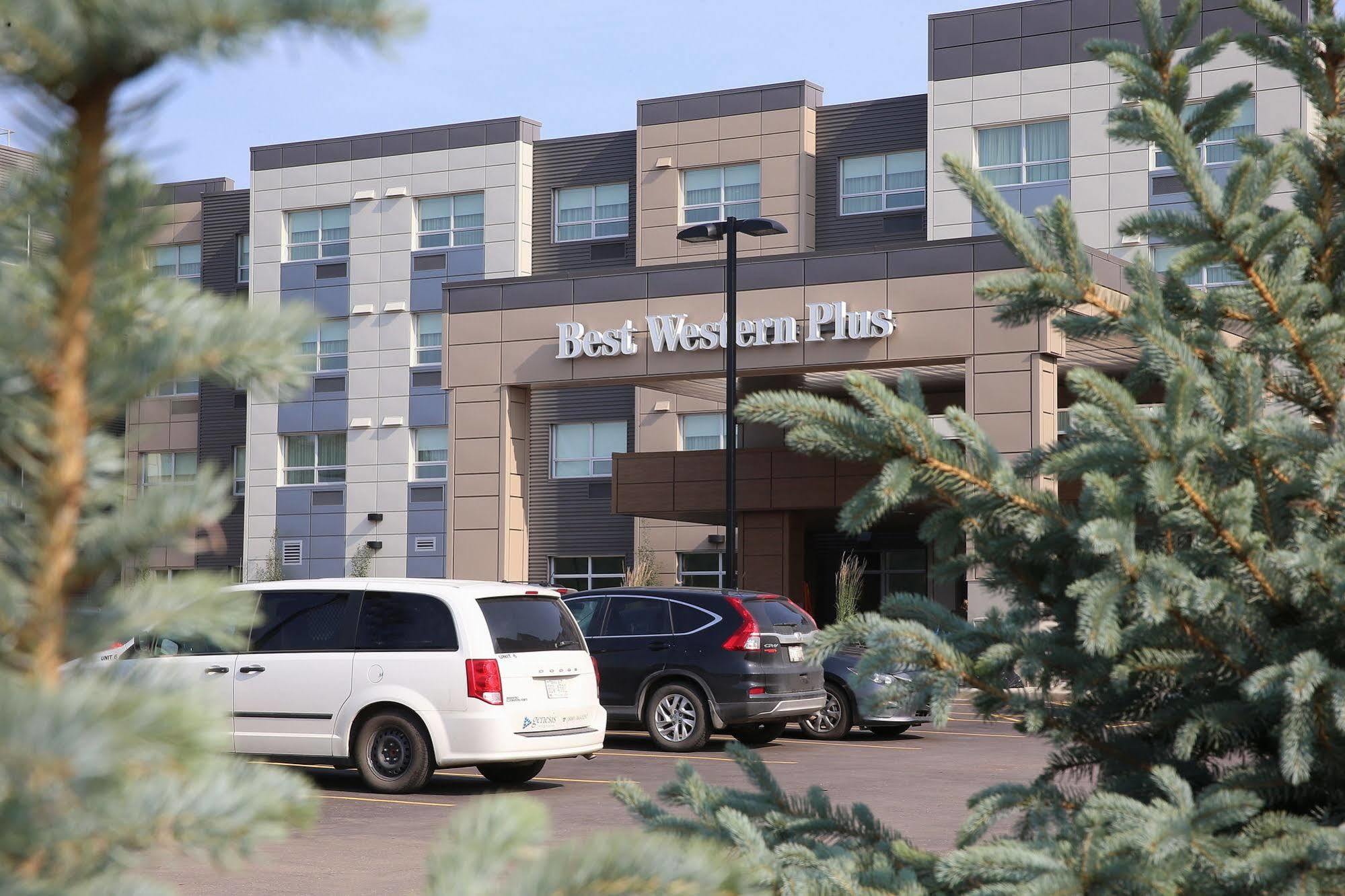 Best Western Plus Sawridge Suites Fort Mcmurray Exterior foto